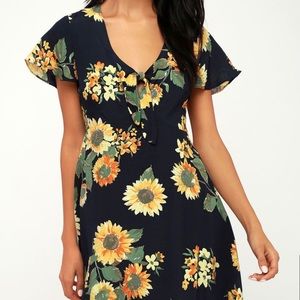 NWOT Black Swan Navy Floral Tie Front Dress